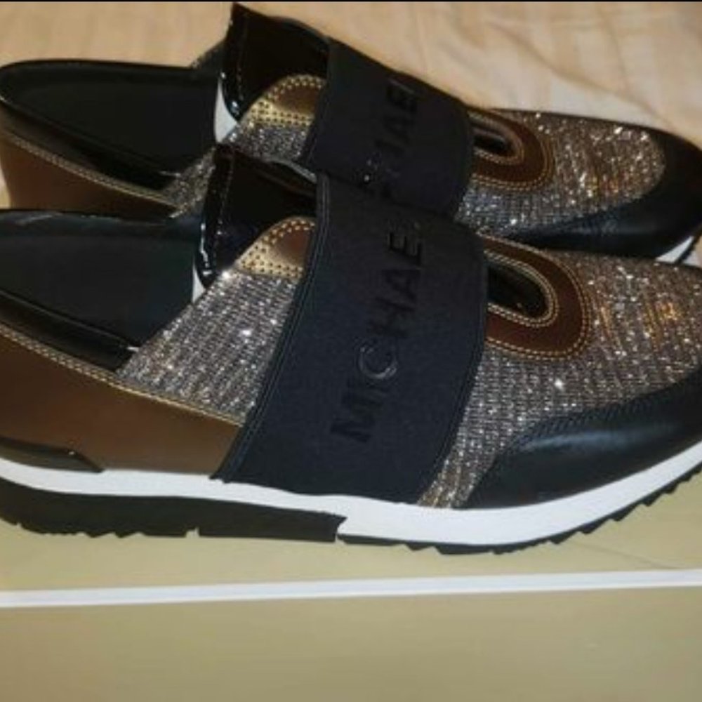 Michael Kors MK Trainer Sneakers (Women size 10)